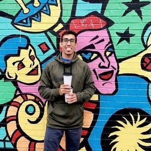 Meet your Posher, Jorge